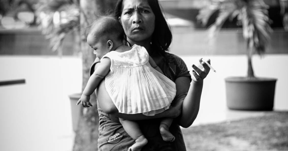 Курение и грудное вскармливание. Фотограф Джейд Билл Breastfeeding. Marijuana Effects on Breastfeeding. Smoking marijuana Breastfeeding.